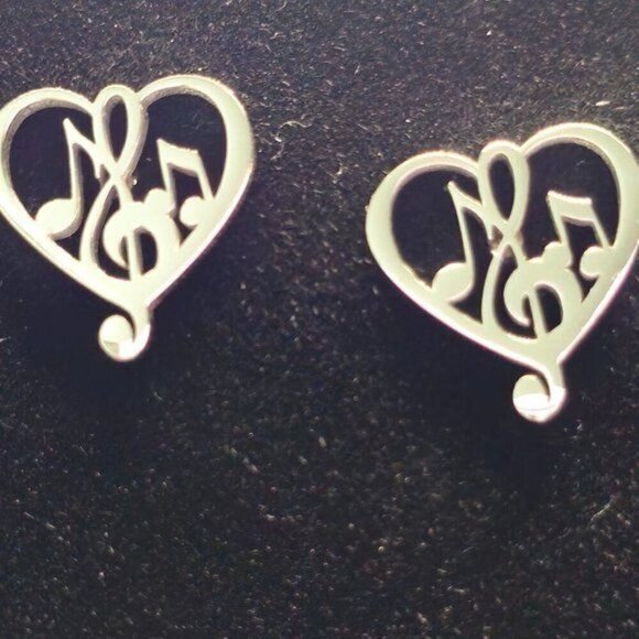 Stainless Steel Heart Shape Earrings with‎ Music Symbols (NWOT) - Picture 3 of 4